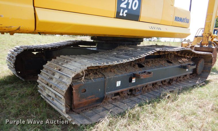 image for item HT9340 2018 Komatsu PC210LC-11  excavator