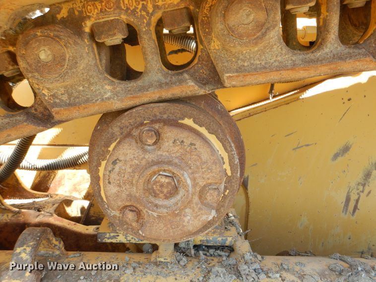 image for item HT9341 1999 Caterpillar D6M  dozer