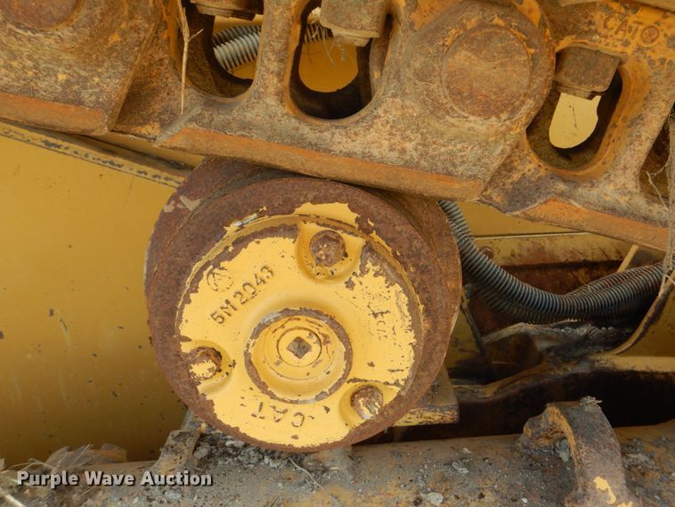image for item HT9341 1999 Caterpillar D6M  dozer
