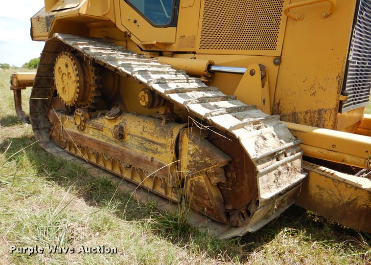 image for item HT9341 1999 Caterpillar D6M  dozer