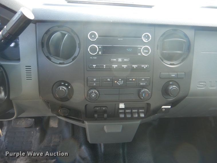 image for item HT9345 2015 Ford F550 Super Duty XL  utility / service truck