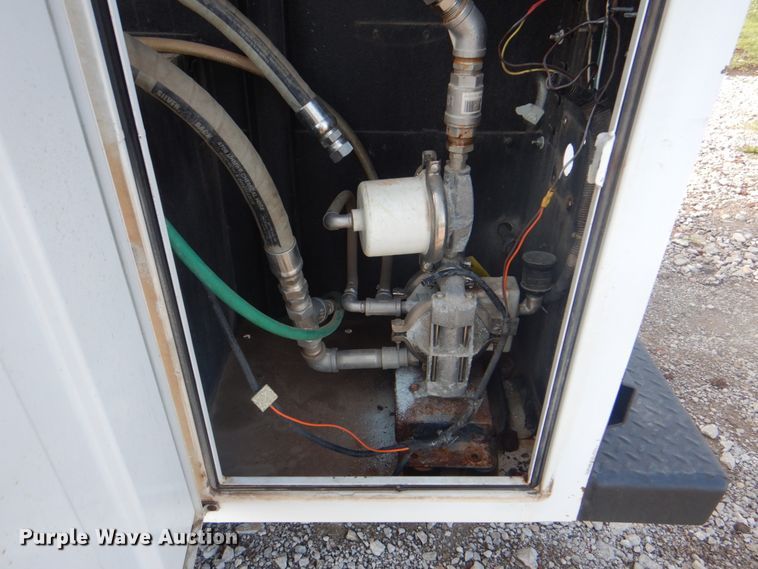 image for item HT9345 2015 Ford F550 Super Duty XL  utility / service truck