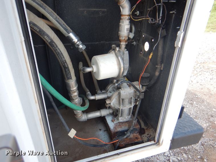 image for item HT9345 2015 Ford F550 Super Duty XL  utility / service truck