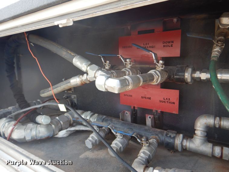 image for item HT9345 2015 Ford F550 Super Duty XL  utility / service truck