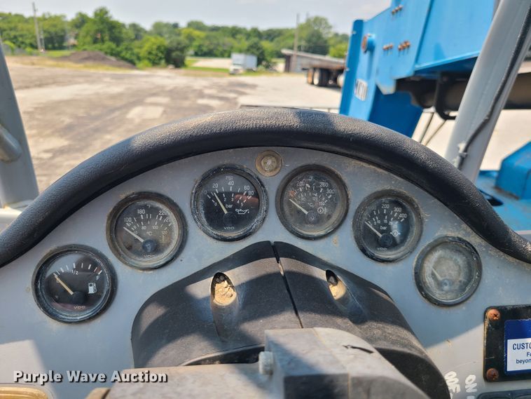 image for item IC9869 2011 Genie GTH-844  telehandler