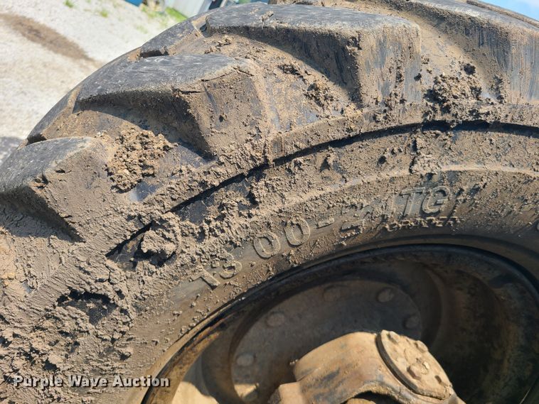 image for item IC9869 2011 Genie GTH-844  telehandler