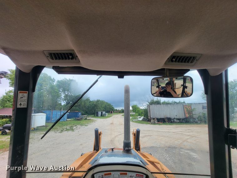 image for item IF9929 2014 Case 580 Super N  backhoe