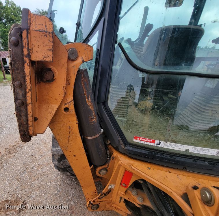 image for item IF9929 2014 Case 580 Super N  backhoe