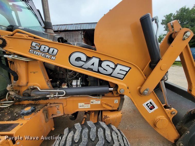 image for item IF9929 2014 Case 580 Super N  backhoe
