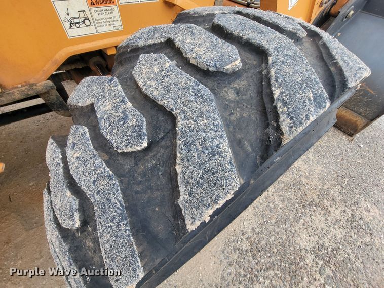 image for item IF9929 2014 Case 580 Super N  backhoe