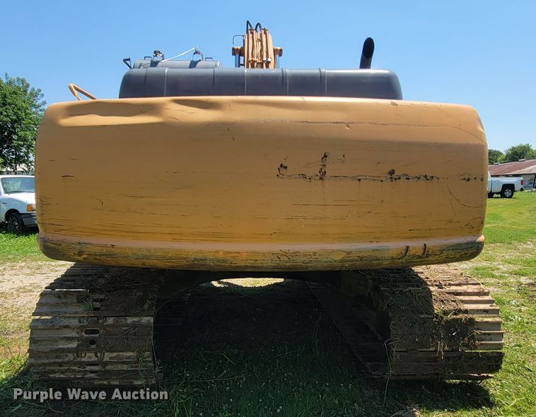 image for item IF9936 2003 Case CX210  excavator