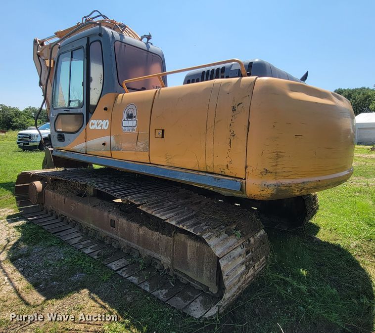 image for item IF9936 2003 Case CX210  excavator