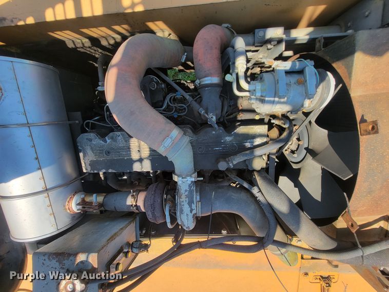 image for item IF9936 2003 Case CX210  excavator