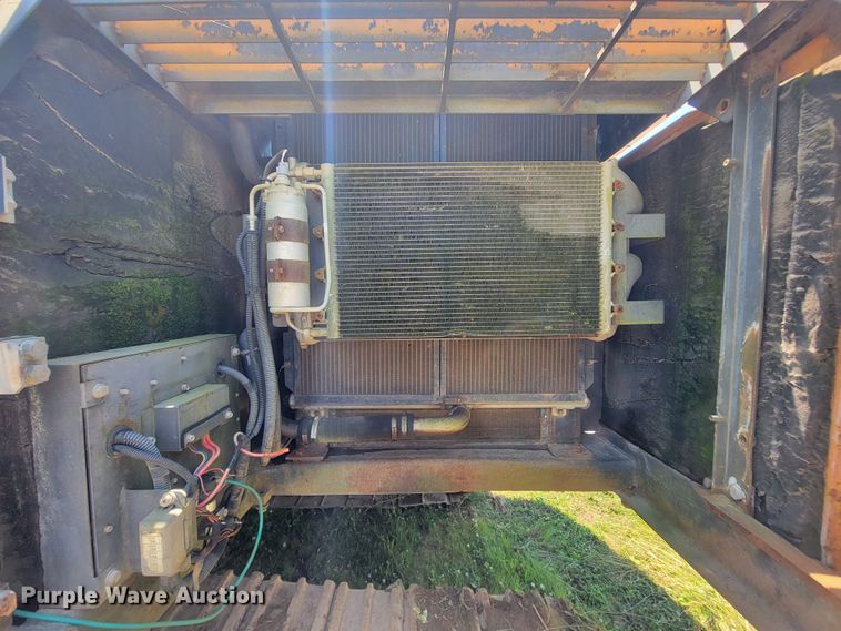 image for item IF9936 2003 Case CX210  excavator