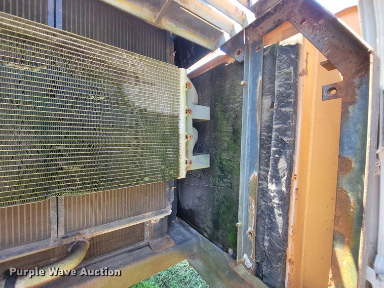 image for item IF9936 2003 Case CX210  excavator