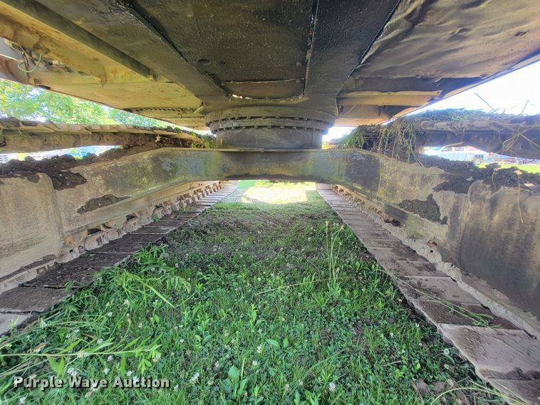 image for item IF9936 2003 Case CX210  excavator