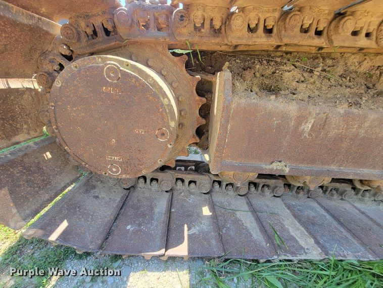 image for item IF9936 2003 Case CX210  excavator