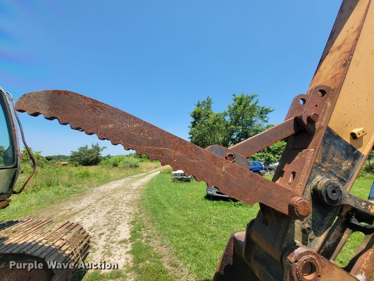 image for item IF9936 2003 Case CX210  excavator