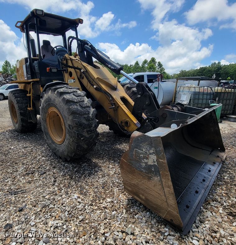 image for item IF9972 2005 Caterpillar 924G  wheel loader