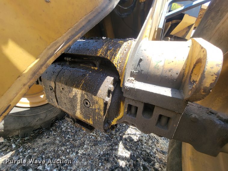 image for item IF9972 2005 Caterpillar 924G  wheel loader