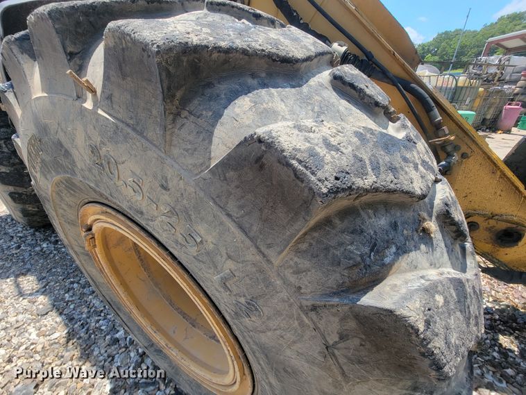 image for item IF9972 2005 Caterpillar 924G  wheel loader