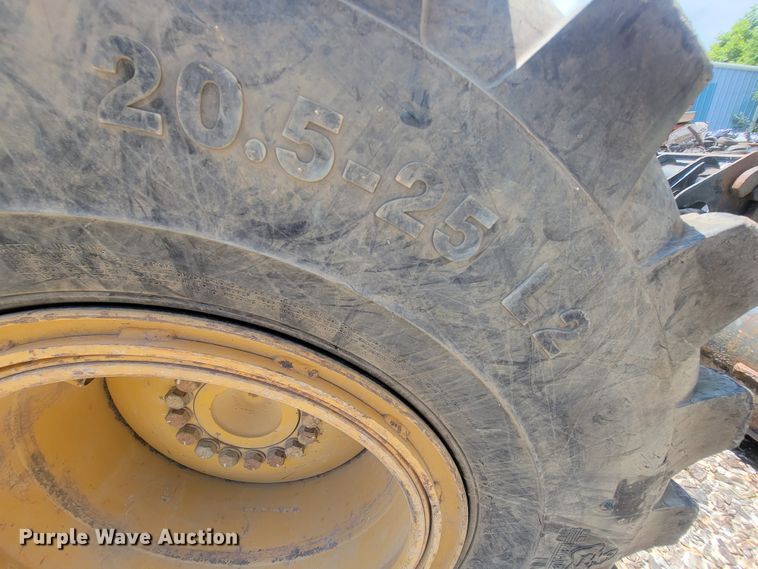 image for item IF9972 2005 Caterpillar 924G  wheel loader