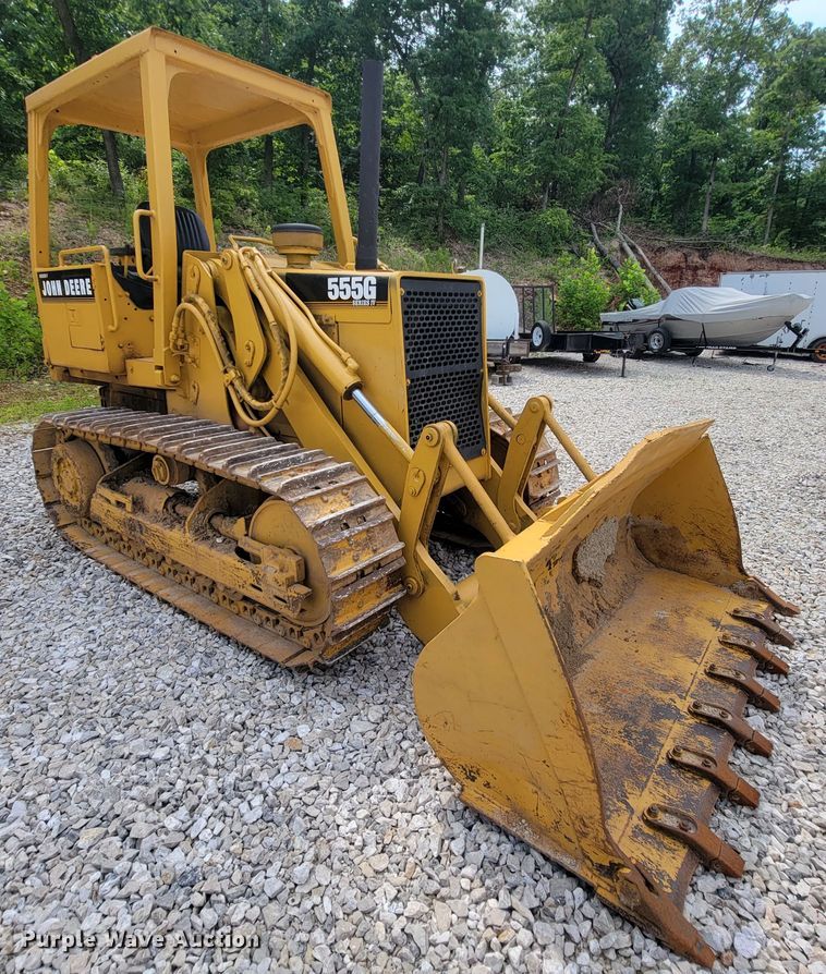 image for item IF9977 John Deere 555G  track loader