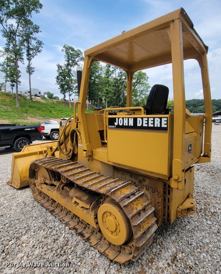 image for item IF9977 John Deere 555G  track loader