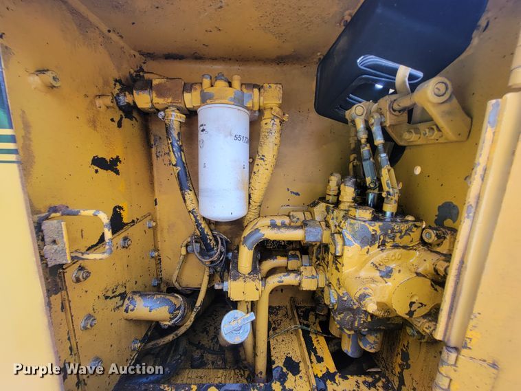 image for item IF9977 John Deere 555G  track loader