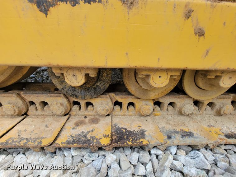 image for item IF9977 John Deere 555G  track loader