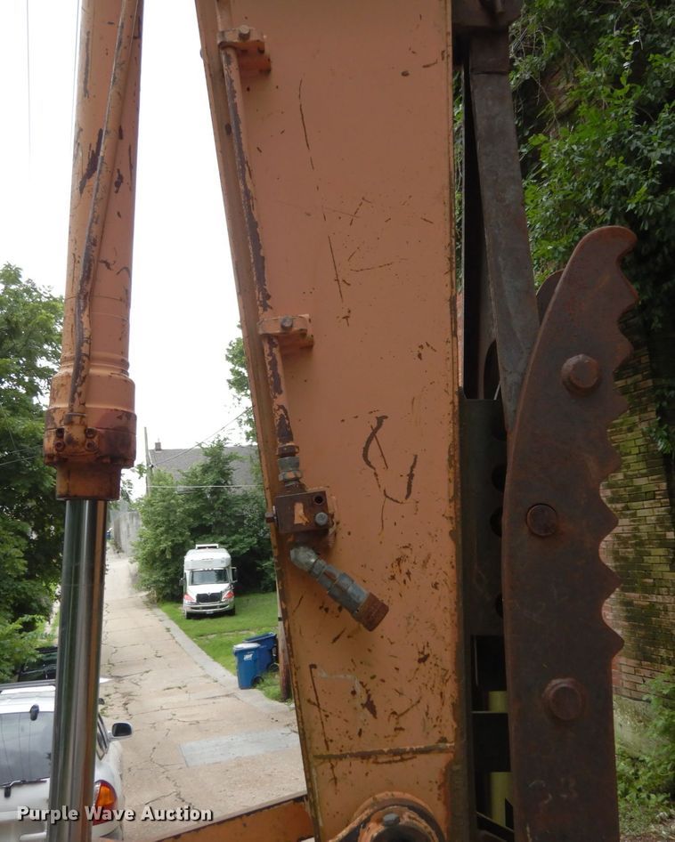 image for item II9581 1998 Case 9020B  excavator