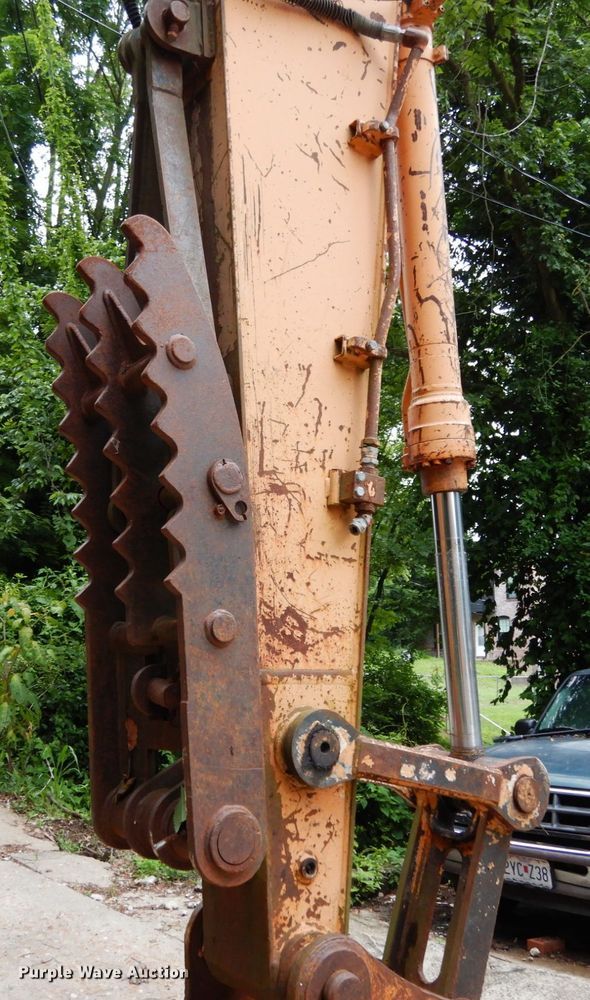image for item II9581 1998 Case 9020B  excavator