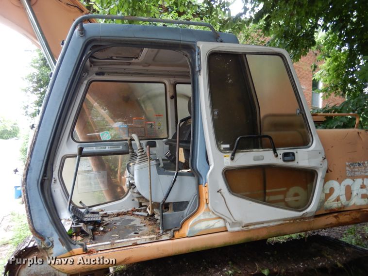 image for item II9581 1998 Case 9020B  excavator