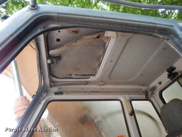 image for item II9581 1998 Case 9020B  excavator