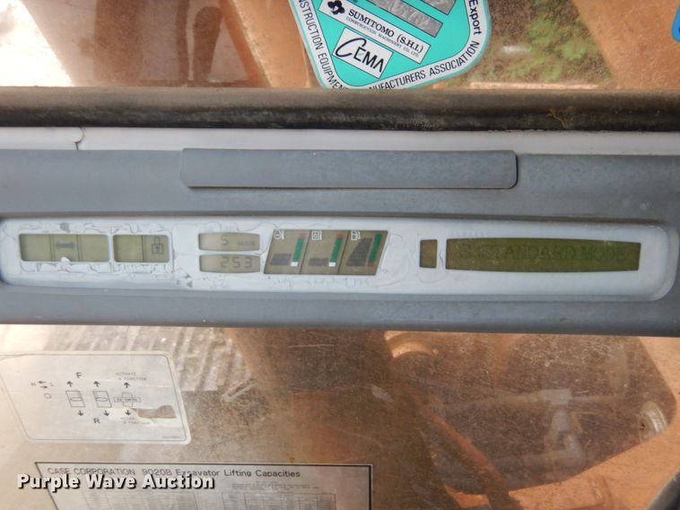 image for item II9581 1998 Case 9020B  excavator