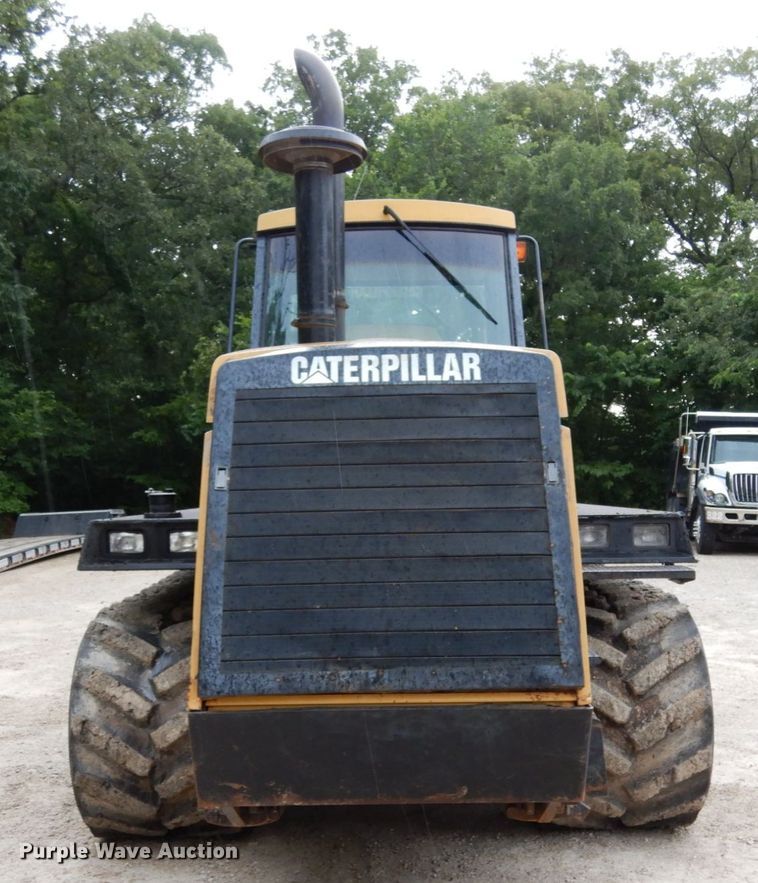 image for item II9583 1993 Caterpillar Challenger 75  tractor