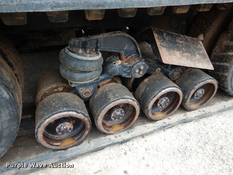 image for item II9583 1993 Caterpillar Challenger 75  tractor