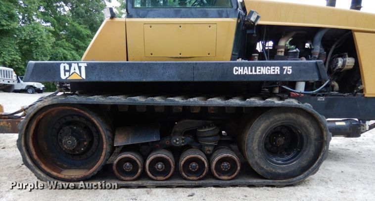 image for item II9583 1993 Caterpillar Challenger 75  tractor