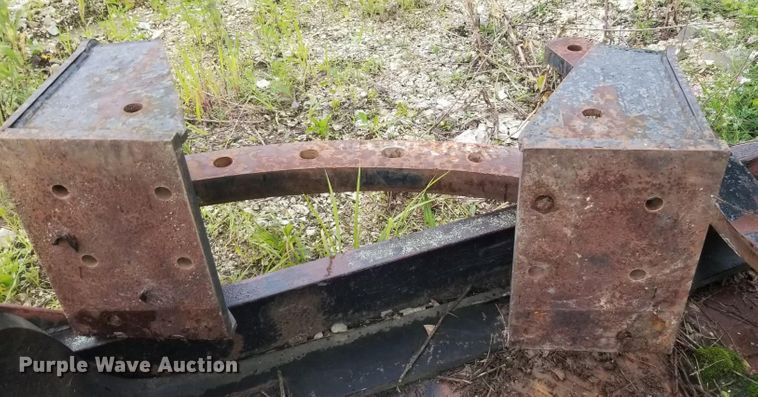 image for item II9583 1993 Caterpillar Challenger 75  tractor