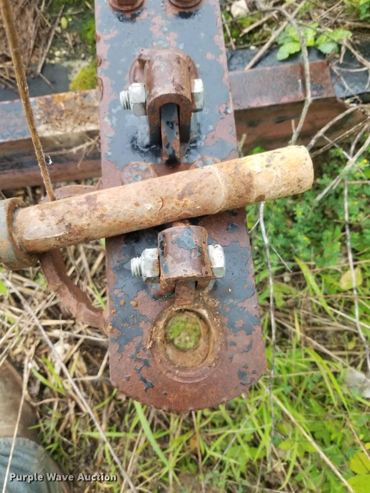 image for item II9583 1993 Caterpillar Challenger 75  tractor