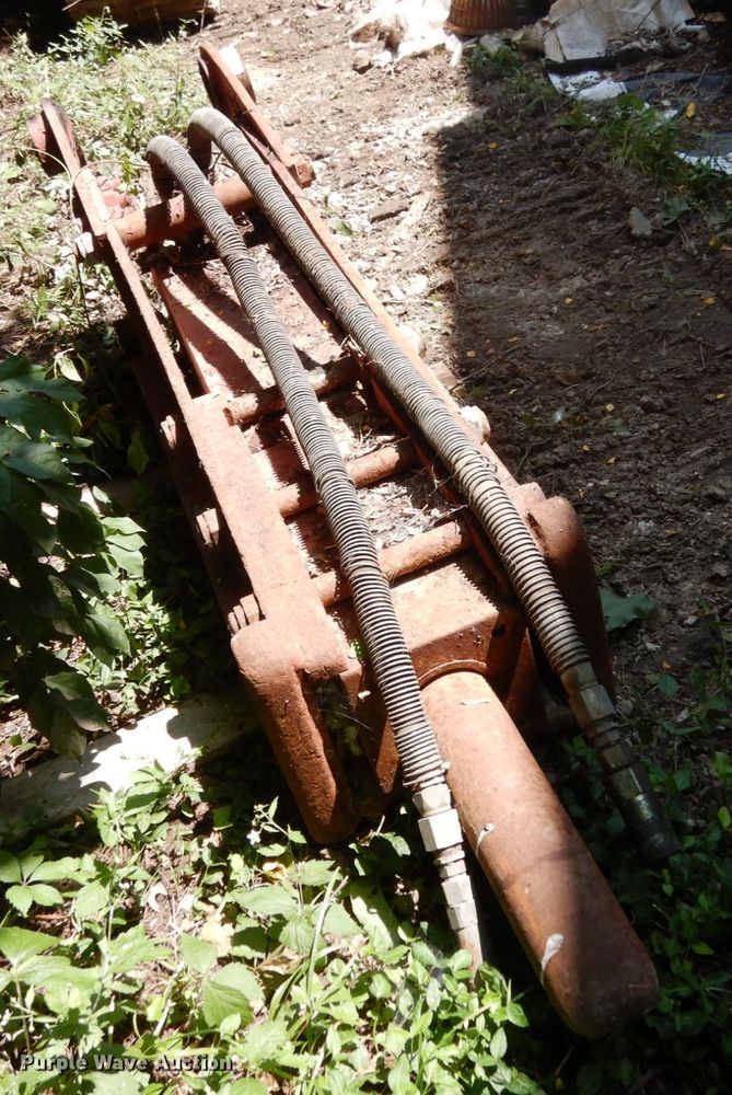 image for item II9595 Breaker