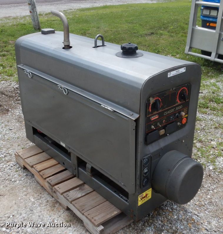 image for item II9596 Lincoln Electric Classic 300D  welder