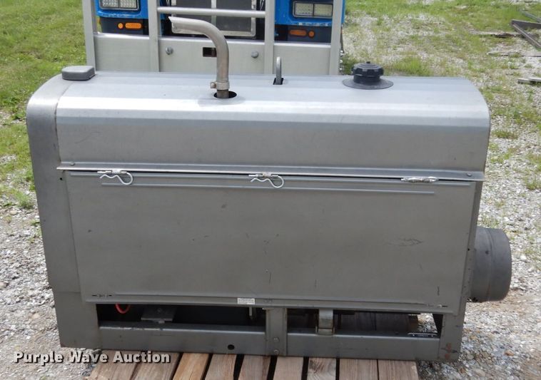 image for item II9596 Lincoln Electric Classic 300D  welder