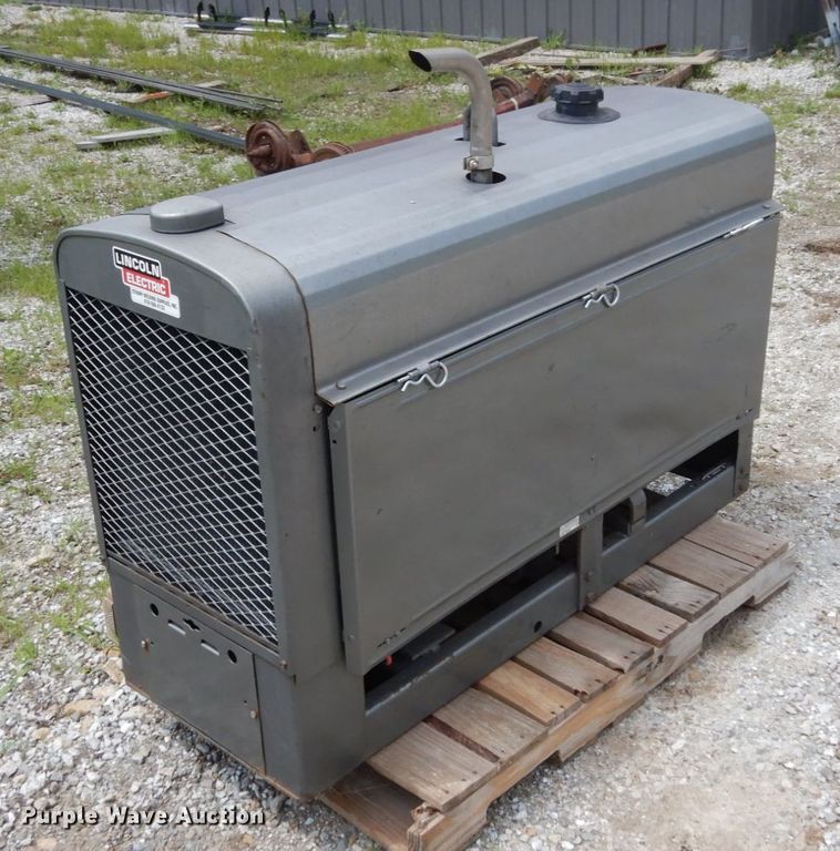 image for item II9596 Lincoln Electric Classic 300D  welder