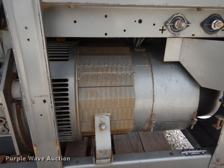 image for item II9596 Lincoln Electric Classic 300D  welder