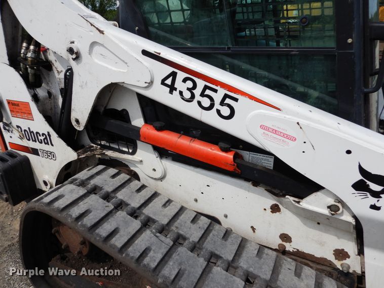 image for item II9602 2010 Bobcat T650  tracked skid steer loader