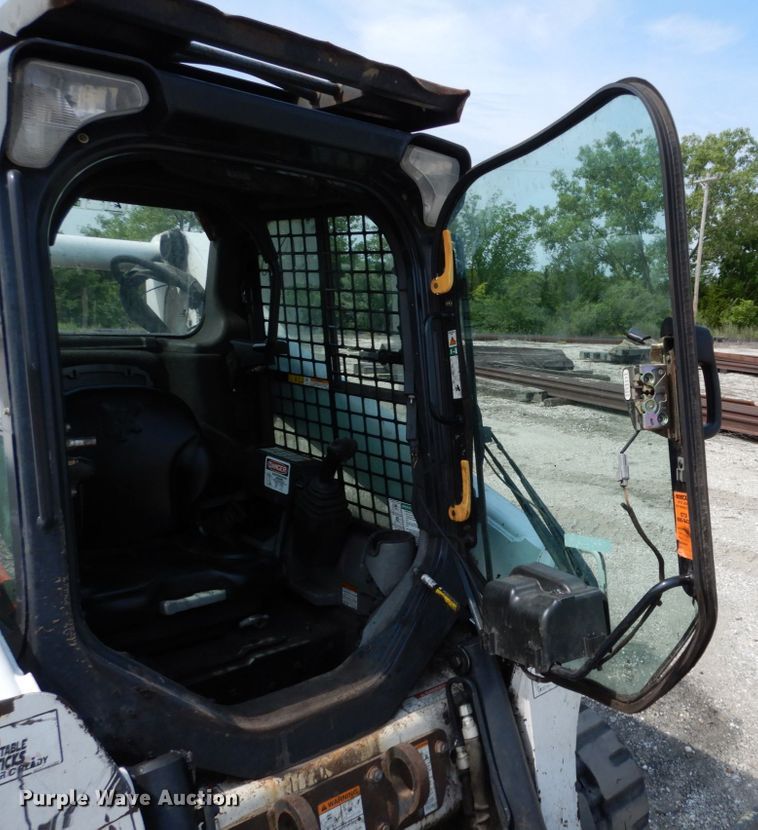 image for item II9602 2010 Bobcat T650  tracked skid steer loader
