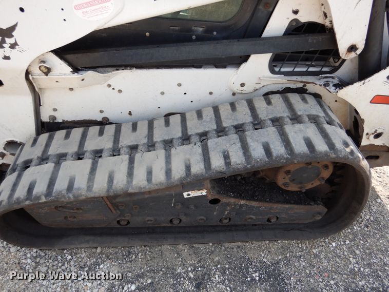 image for item II9602 2010 Bobcat T650  tracked skid steer loader