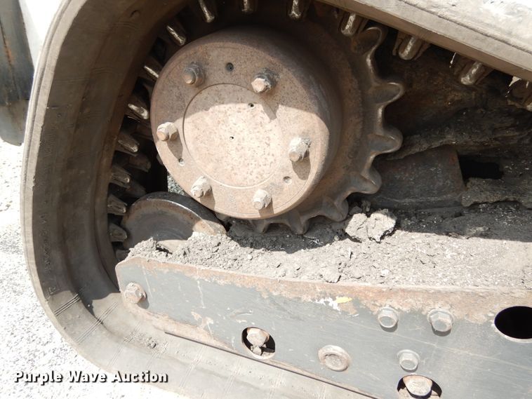 image for item II9602 2010 Bobcat T650  tracked skid steer loader