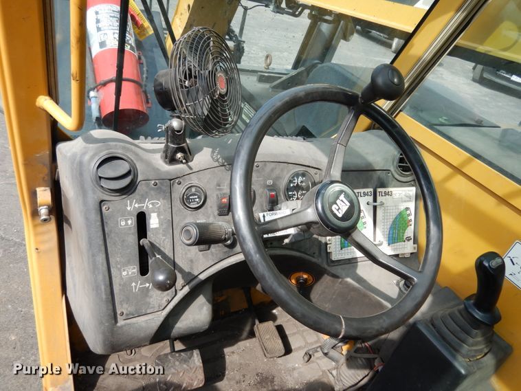 image for item II9603 2009 Caterpillar TL943  telehandler
